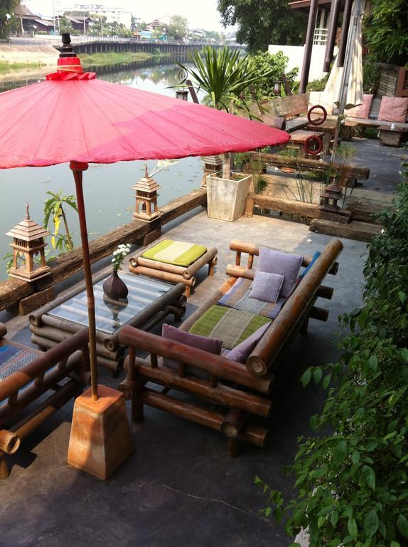 The Riverside Guest House Lampang Exteriér fotografie