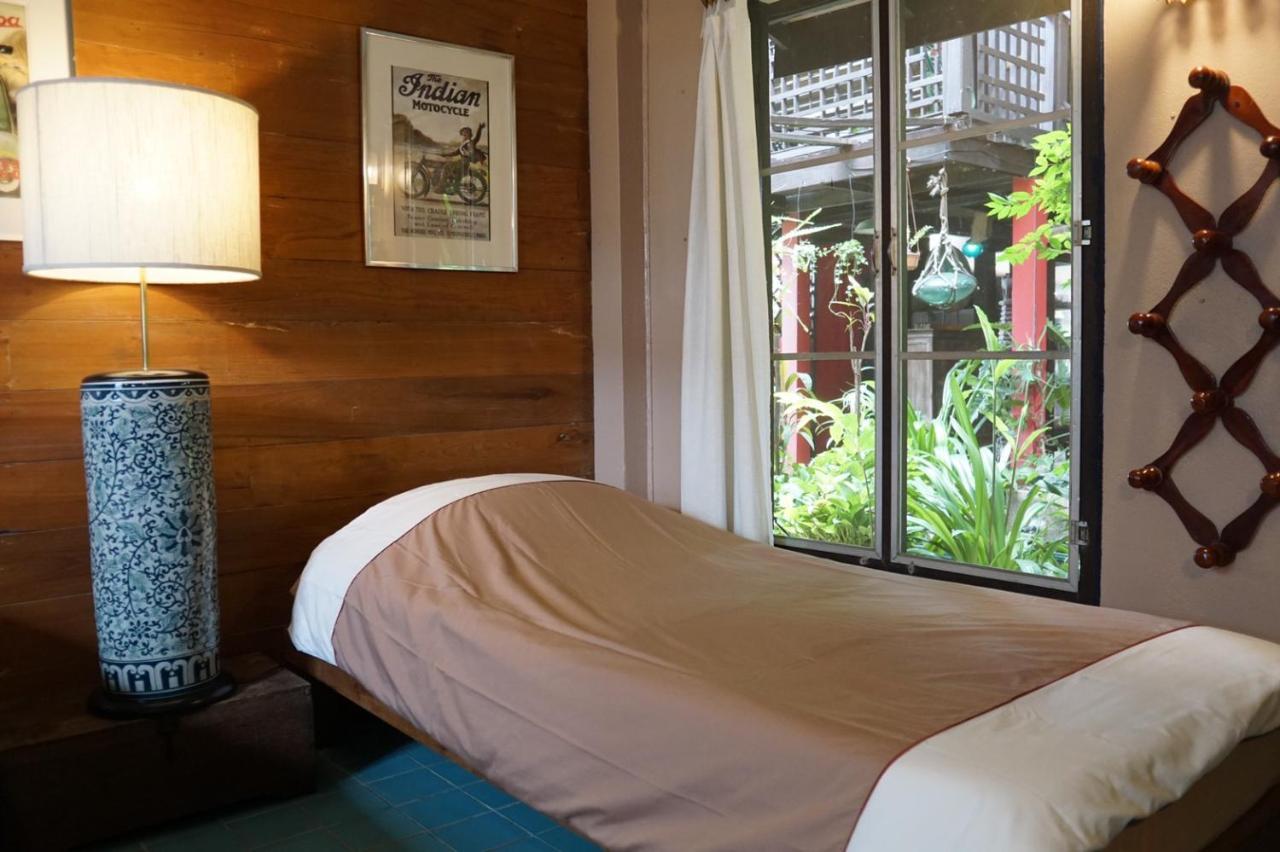 The Riverside Guest House Lampang Exteriér fotografie